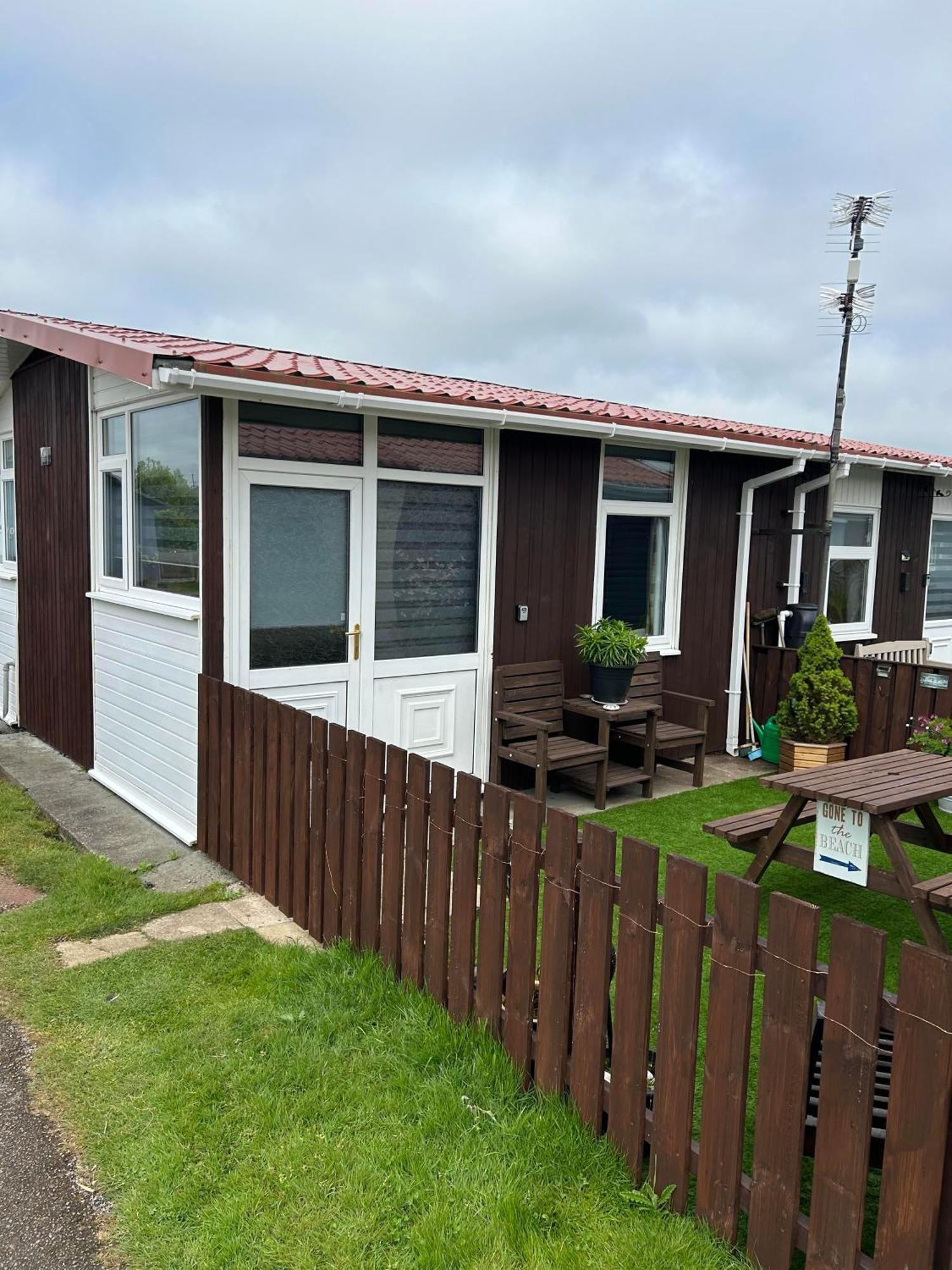 Cozy Seaside Chalet In Bridlington Exteriér fotografie